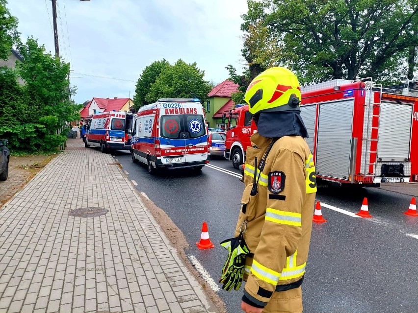 Wypadek w Tuchomiu. Ranny został m.in. wójt Parchowa.