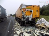 Dwie ciężarówki zderzyły się na DK 1 w Markowicach. Jeden z kierowców w szpitalu ZDJĘCIA