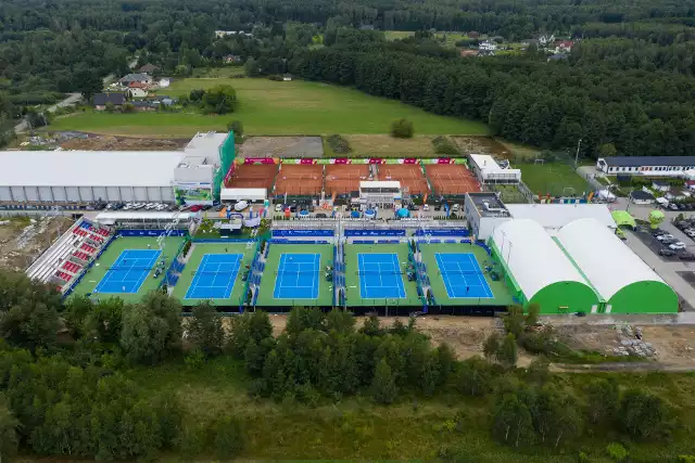 Centrum tenisowe w Kozerkach.