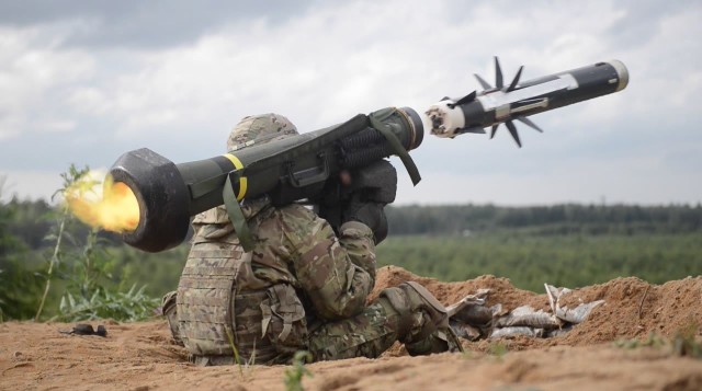 Amerykanie dostarczyli na Ukrainę ponad 7 000 systemów przeciwpancernych Javelin