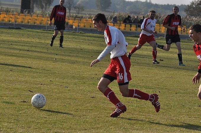 Klasa okręgowa. Źródło Krośnica - Victoria Dobrzyń 5:1