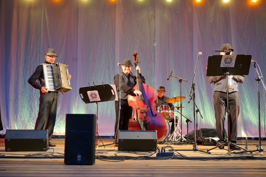Inauguracja imprez Mostu Kultury odbyła się w Muszli Koncertowej w Ogrodzie Saskim. Zobacz zdjęcia