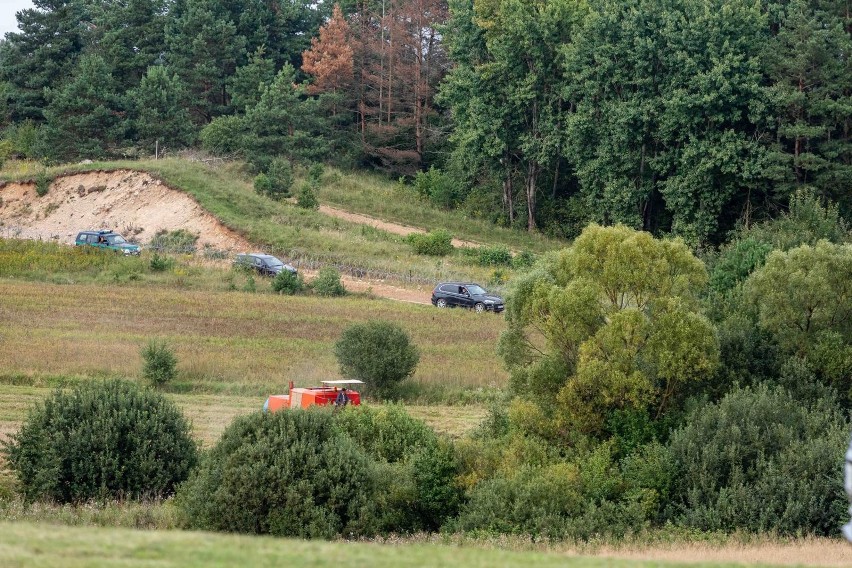 Zawieszenie prawa do organizowania i przeprowadzania, na...