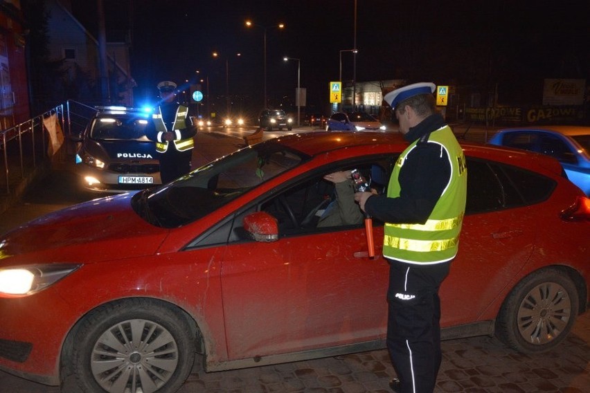 Policyjna akcja Dyskoteka. 151 kierowców ukaranych mandatami