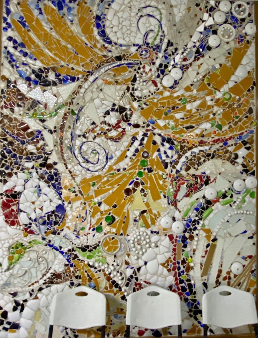 Niezwykłe słupskie mozaiki z porcelitu i szkła. Zobacz galerię