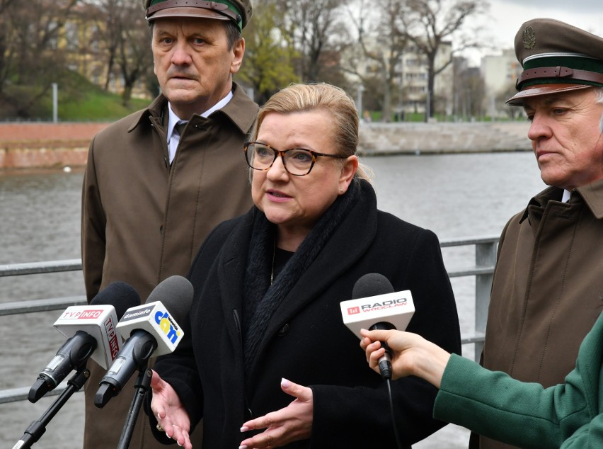 Konferencja prasowa Beaty Kempy z Solidarnej Polski i...