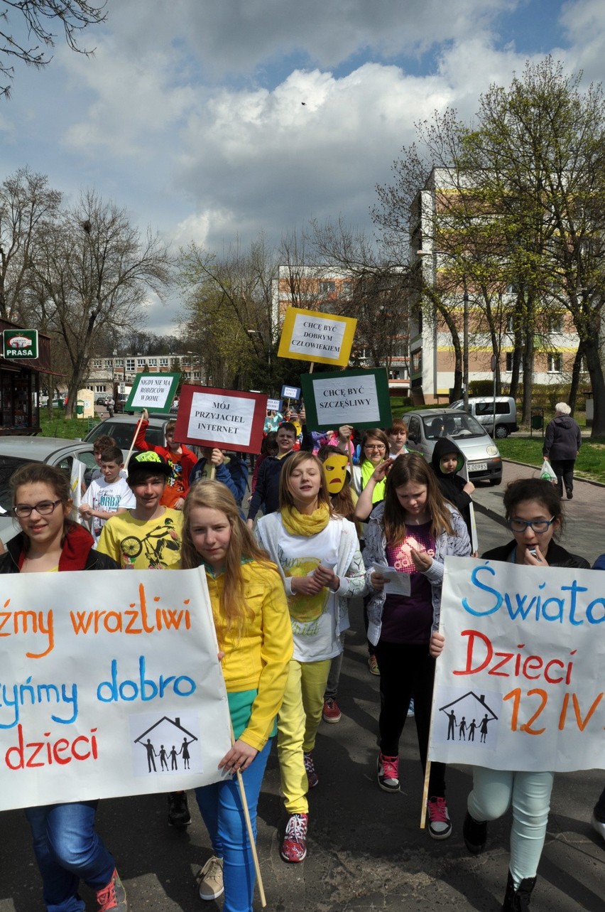 Krakowscy uczniowie o "Dzieciach ulicy" [ZDJĘCIA]