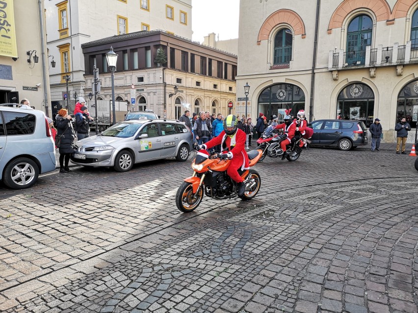 Motomikołaje 2019. Motocykliści po raz 14. spotkali się w...