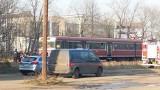 Śmiertelne potrącenie 17-latka na torach w Mikołowie. Policja: chłopak rzucił się na tory