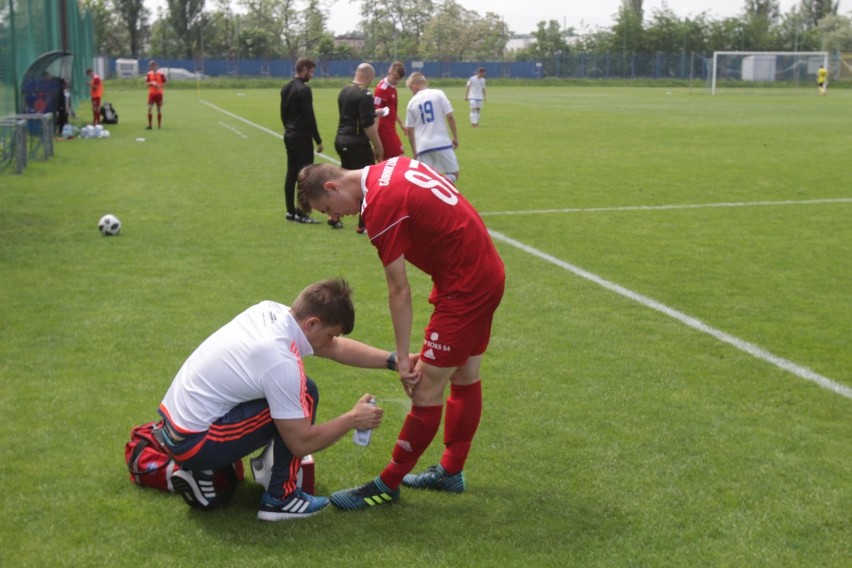 Marko Zawada z Górnika Zabrze w derbowym meczu z Ruchem...