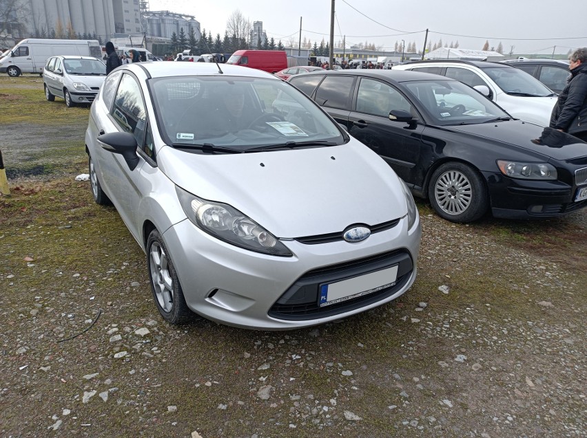 Ford Fiesta. Moc 70 KM. Pojemność silnika 1.4. Diesel. Rok...