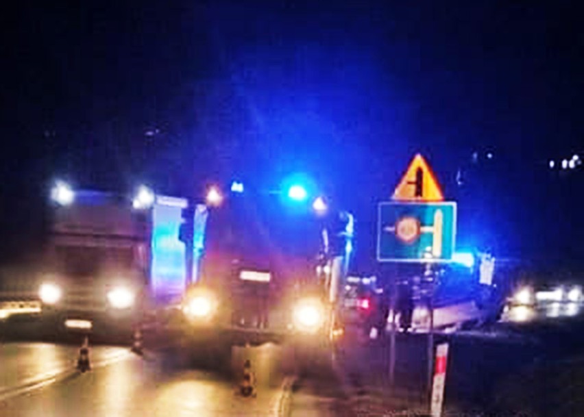 Wypadek auta z Sądecczyzny na DK 75 zablokował główny trakt łączący Nowy Sącz z Krakowem