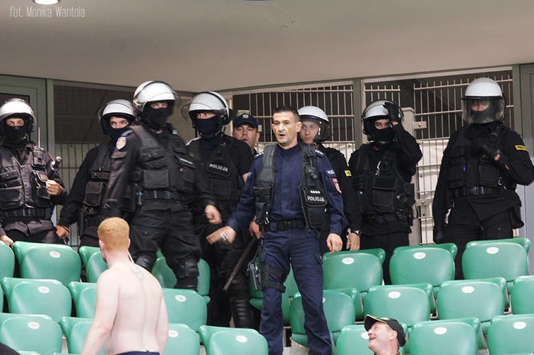 Zadyma na meczu Legia - Borussia