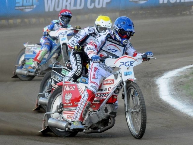 Kapitan Caelum Stali Gorzów i polskiej reprezentacji Tomasz Gollob (na czele) chce po raz trzeci z rzędu zdobyć Puchar Ove Fundina. Zadanie może ułatwić to, że finał PGE Polska Grupa Energetyczna DPŚ odbędzie się na "Jancarzu&#8221;.