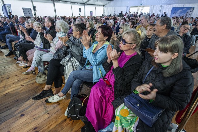 Rozpoczęcie festiwalu już za nami. Na scenie wystąpiła Orkiestra Symfoniczna Filharmonii Koszalińskiej w wydarzeniu pt. „Skrzypce na bardzo wesoło”.