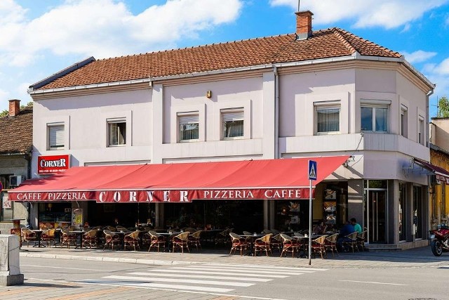 W tej restauracji w zachodniej Serbii Polacy jedzą i piją za darmo.