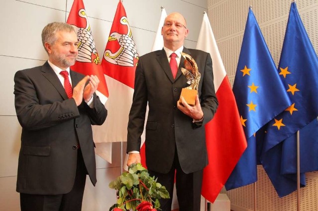Jens Ocksen, prezes zarządu Volkswagen Poznań, został wczoraj uhonorowany nagrodą im.Ryszarda Kapuścińskiego