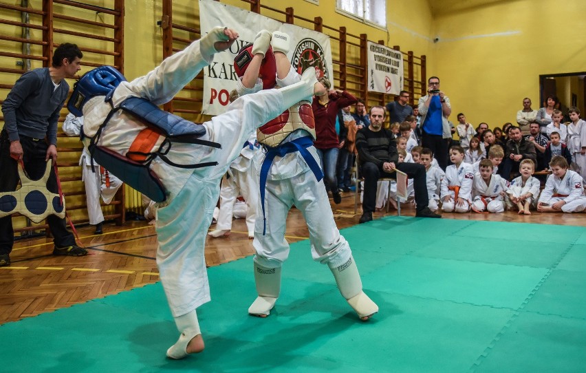  III wewnętrzne mistrzostwa Bydgoskiego Klubu Kyokushin Karate [zdjęcia]