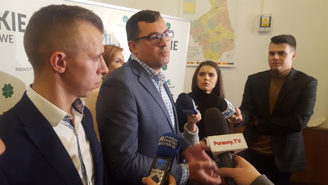 Michał Zarzecki i Stefan Krajewski chcą godzić strony sporu o ul. Łupaszki w Białymstoku.