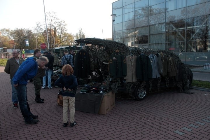 Święto Niepodległości w Gliwicach: Militaria na Politechnice Śląskiej [ZDJĘCIA]