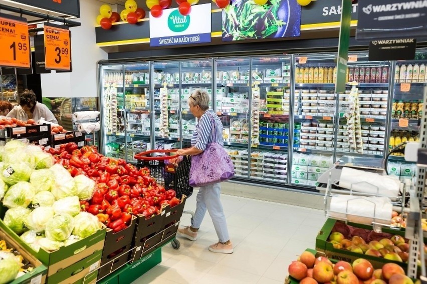 - Konsumenci mają do wyboru wiele formatów sklepów...