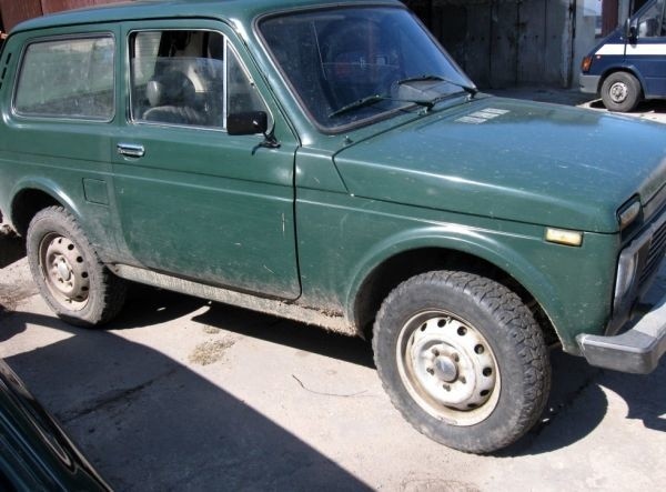 Skradziona lada niva wróciła do właściciela już po kilku godzinach.