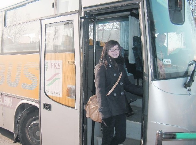 Natalia Świderska dojeżdża na uczelnię ze Świebodzina. - Busy studenckie to wygodne i szybkie autobusy. Stąd często z nich korzystam - powiedziała. 