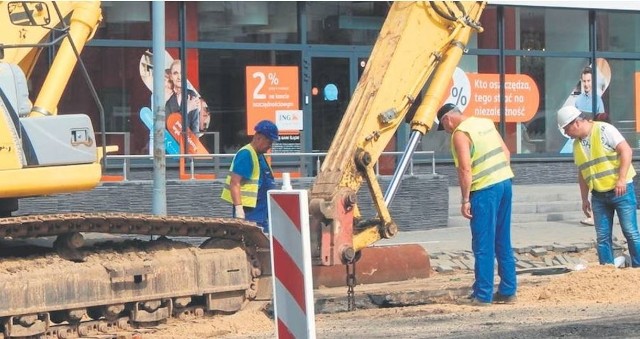 Na ulicy Bohaterów Westerplatte praca wre