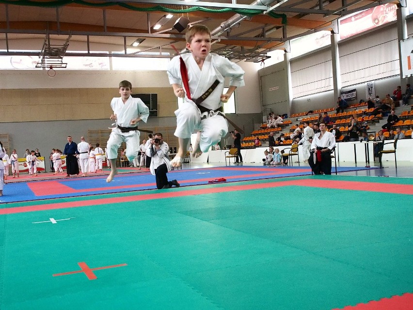 Podwójny sukces krakowskich karateków w Oleśnicy