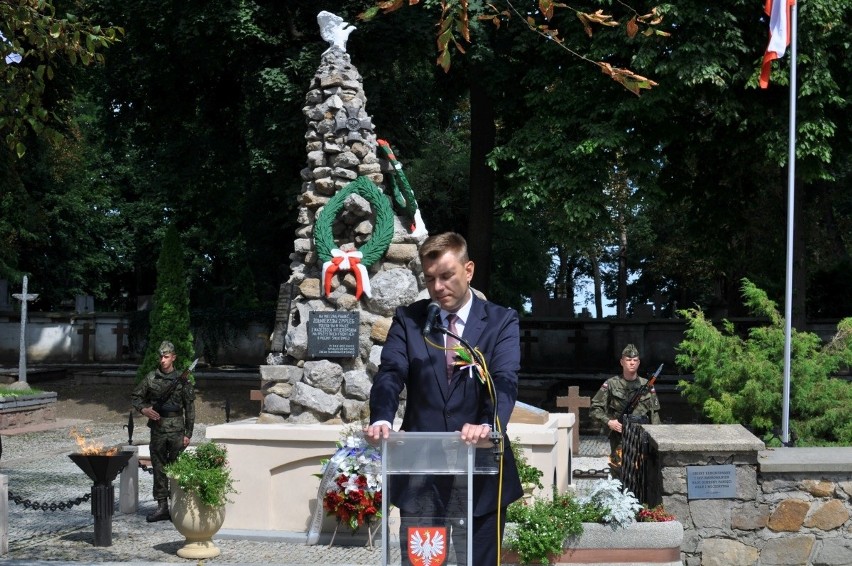 Uroczyste Święto Wojska Polskiego w Sandomierzu. Medal dla córki bohatera Edwarda Lisowskiego "Ryszarda" (DUŻO ZDJĘĆ)