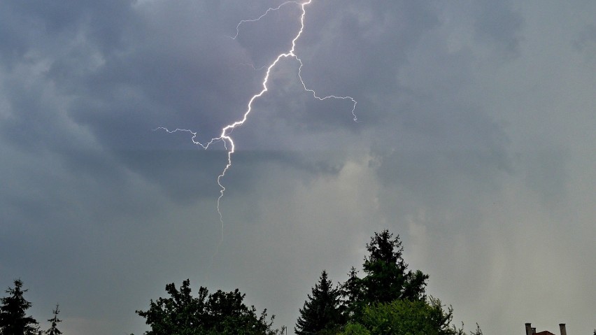 Ostrzeżenie meteo przed burzami dla Łodzi i województwa...