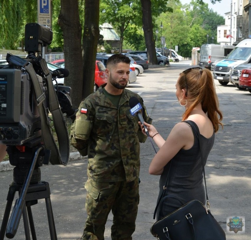 W zbiórce pieniędzy na leczenie Oliwii postanowili pomóc...