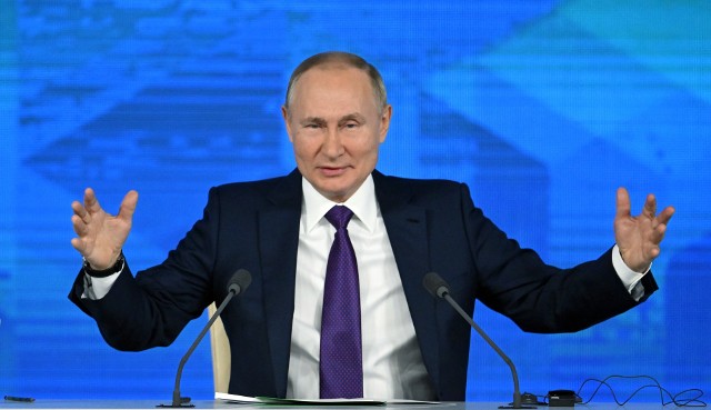 Władimir Putin na konferencji o NATO i Ukrainie: To od sojuszu zależy rozwiązanie rosyjskich obaw. Zachód udaje, że tego nie rozumie