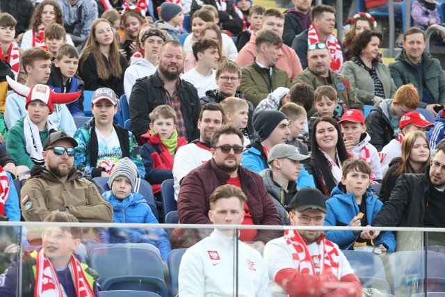 Polscy kibice dopingowali Biało-Czerwonych na Stadionie Śląskim  Zobacz kolejne zdjęcia. Przesuwaj zdjęcia w prawo - naciśnij strzałkę lub przycisk NASTĘPNE