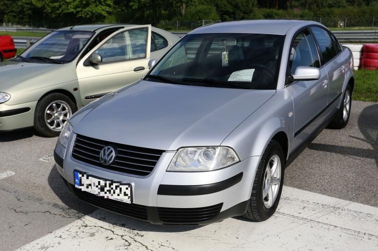 Giełdy samochodowe w Kielcach i Sandomierzu (17.08) - ceny i...