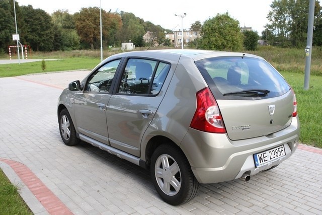 Wrażenia z jazdy: Dacia Sandero 1.6 87 KM Laureate 