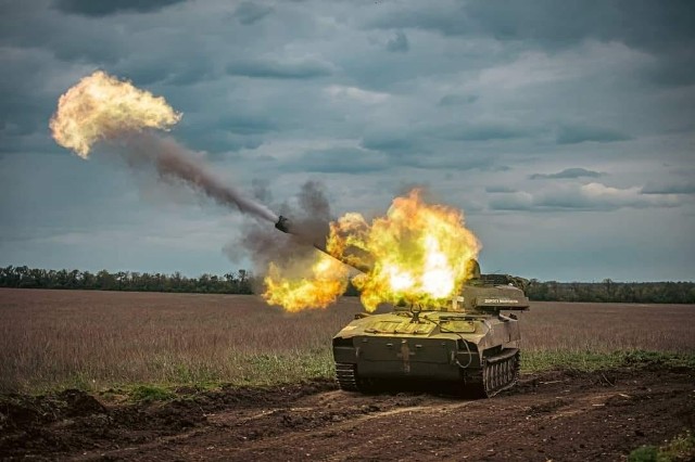 Premier Wielkiej Brytanii Rishi Sunak ogłosi we wtorek w Warszawie nowy pakiet pomocy dla Ukrainy o wartości 500 mln funtów.