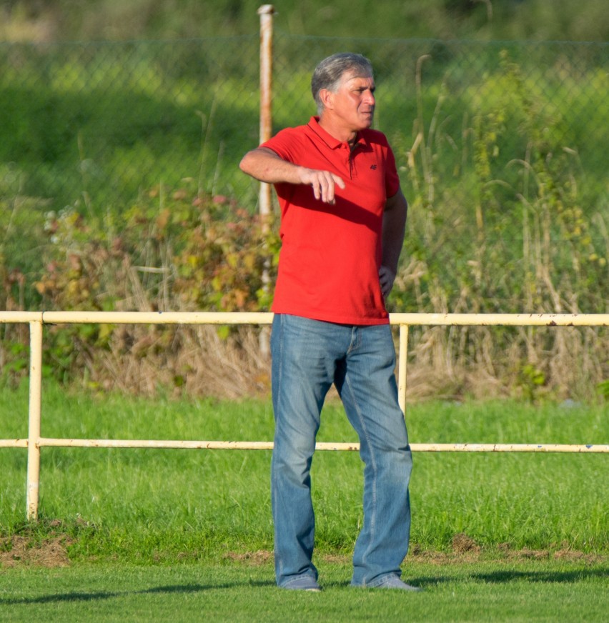 Trener Jacek Saj