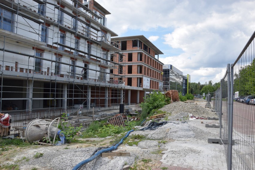 Budowa apartamentowców przy ulicy Gawronów w Brynowie...