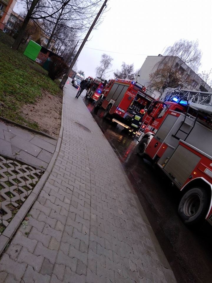 Kraków. Pożar w mieszkaniu na os. Na Stoku 4. Nie żyje 65-letnia kobieta