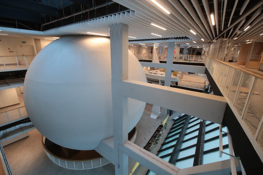 Planetarium Morskiego Centrum Nauki w Szczecinie już gotowe. Można podróżować w kosmos [ZDJĘCIA]