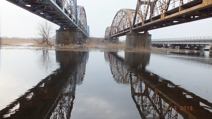 Zobacz jak przebiega modernizacja mostu na rzece Narew (zdjęcia) 