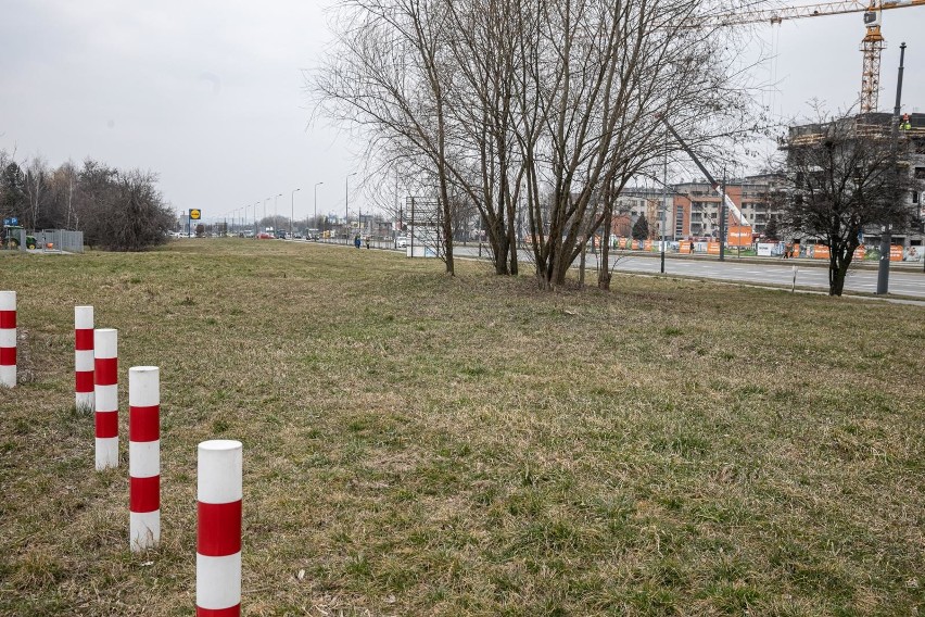 Kraków. Powstanie zielony skwer przy parkingu park&ride w Małym Płaszowie [ZDJĘCIA]