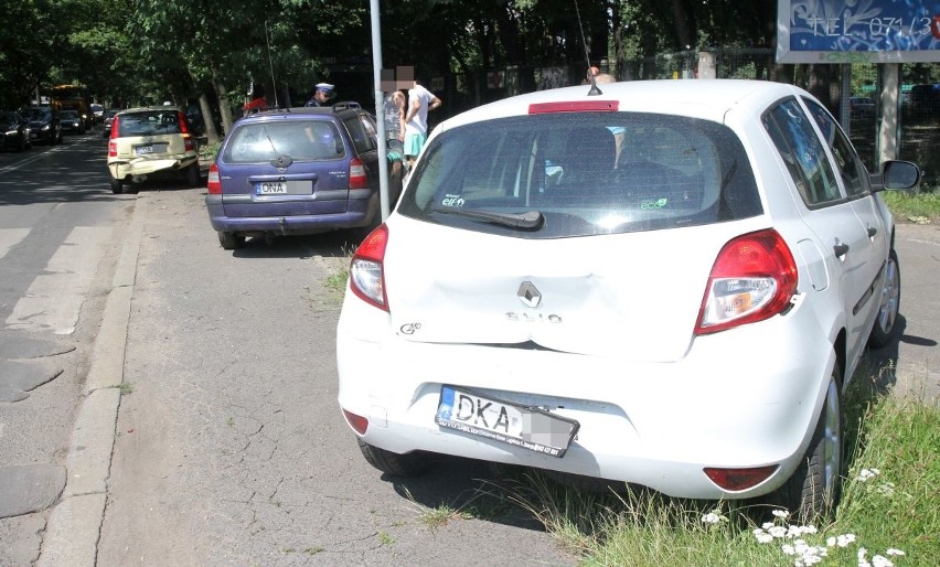 Wypadek na ul. Mickiewicza przy skrzyżowaniu z ul....