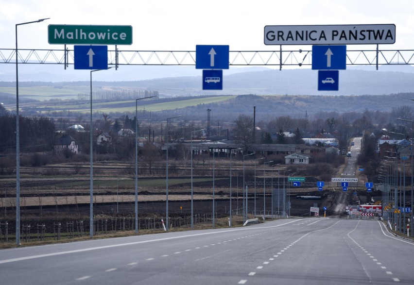 Jak przebiega budowa polsko-ukraińskiego przejścia granicznego Malhowice - Niżankowice pod Przemyślem? [ZDJĘCIA]