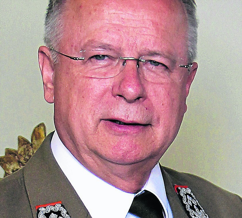 Dr inż. Kazimierz Szabla, w latach 1982-2002 był...
