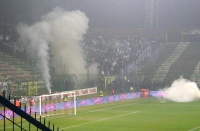 Policja ma zastrzeżenia do bezpieczeństwa na stadionie Widzewa