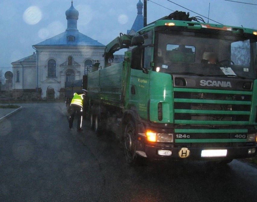 Policja poluje na kierowców ciężarówek. Działania Truck-Bus i Trzeźwy Poranek (zdjęcia)