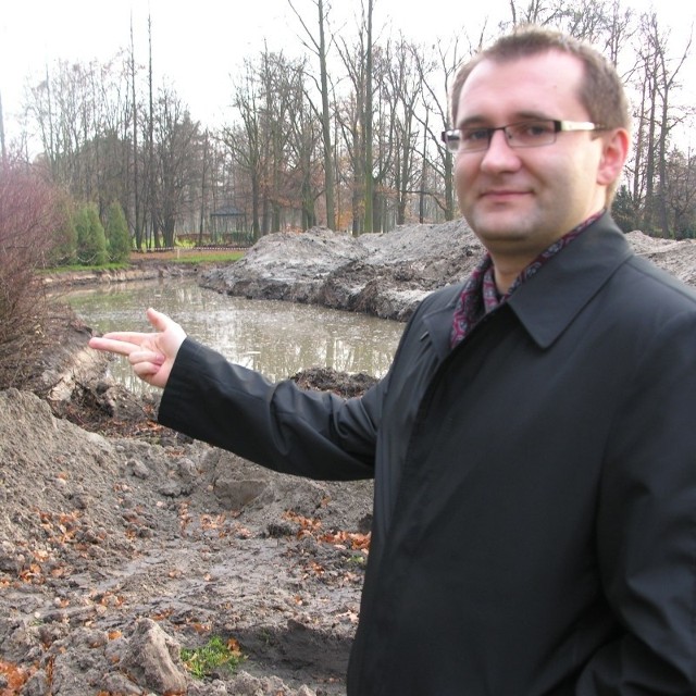 - W miejscu wyciętych drzew zostaną posadzone nowe - mówi Mirosław Birecki, rzecznik urzędu miasta.