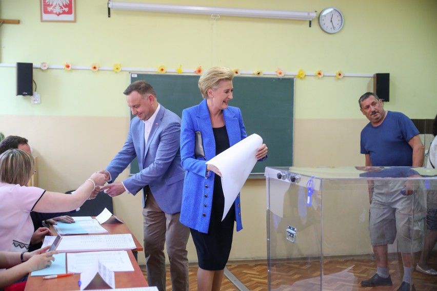 Prezydent Andrzej Duda oddał głos w wyborach do Parlamentu Europejskiego [ZDJĘCIA]